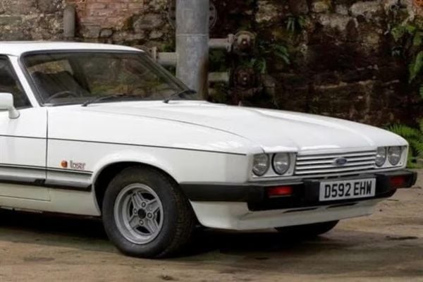 10 Best Classic Car Interiors That Still Stun Today