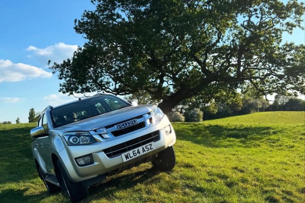 Four of the Best Off Road Trails to Explore This Summer