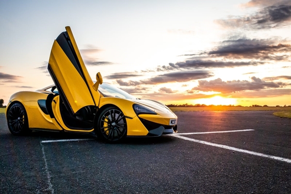 McLaren: the best driving experience supercar there is