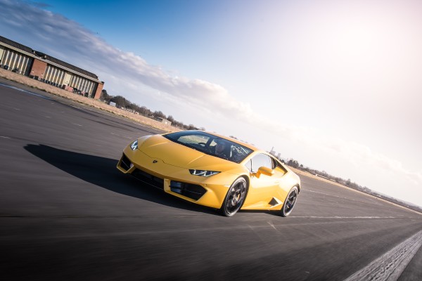 Summer Holiday Driving Experiences To Amaze Youngsters
