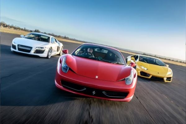 The Best Oxfordshire Driving Experiences for All Ages