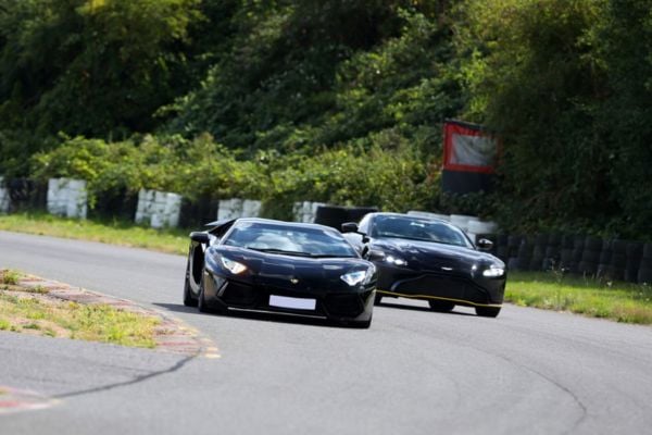 What Are The Best Double Supercar Driving Experiences?