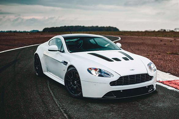 Aston Martin V8 Vantage Thrill Experience from drivingexperience.com