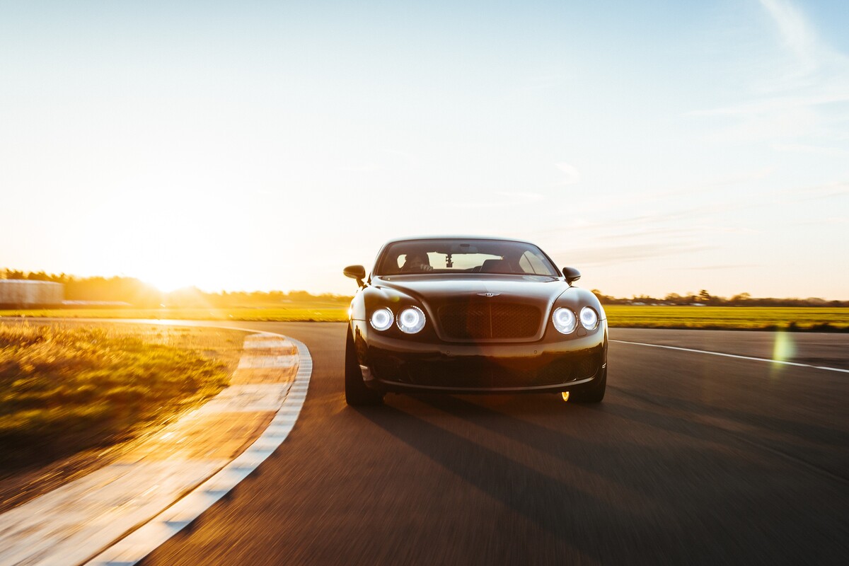 Bentley Continental GT Thrill Driving Experience - 12 Laps Driving Experience 1