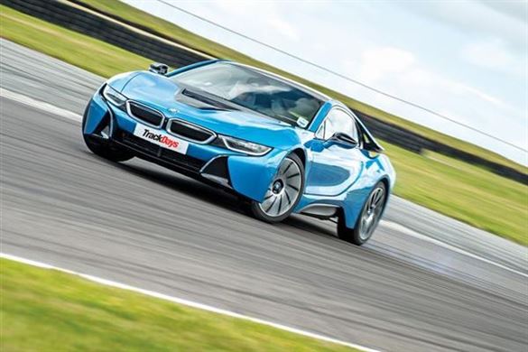 BMW i8 Driving Thrill Driving Experience 1