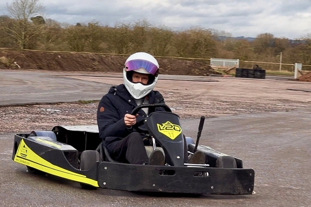 Drift Kartz Experience for Six Driving Experience 1