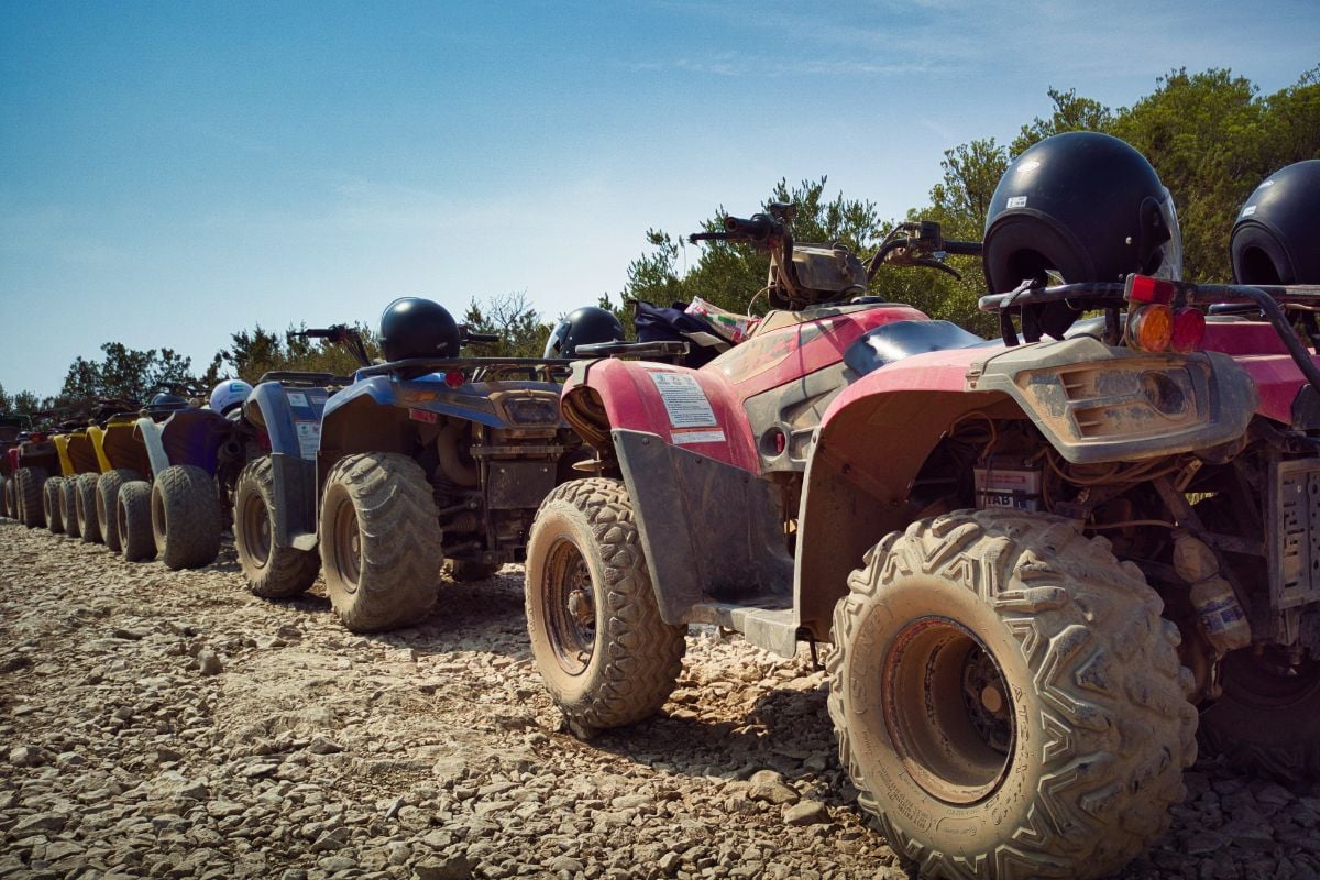Junior Quad Biking Session for Four (Ages 10+) Experience from drivingexperience.com