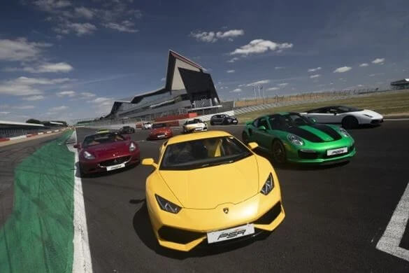 Four Supercar Blast Experience from drivingexperience.com