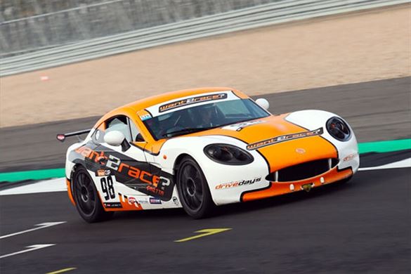 Ginetta G40 Arrive and Drive Experience Driving Experience 1