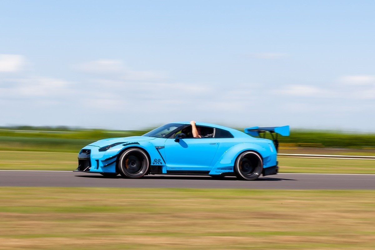 Junior Nissan 'Furious' GTR Drive Experience from drivingexperience.com
