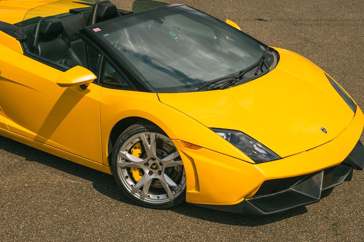 Junior VIP 4 Supercars Track Day Experience Experience from drivingexperience.com
