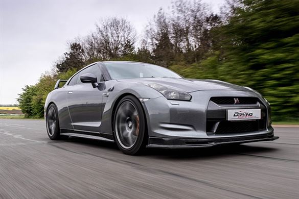 Nissan GTR Driving Experience 1