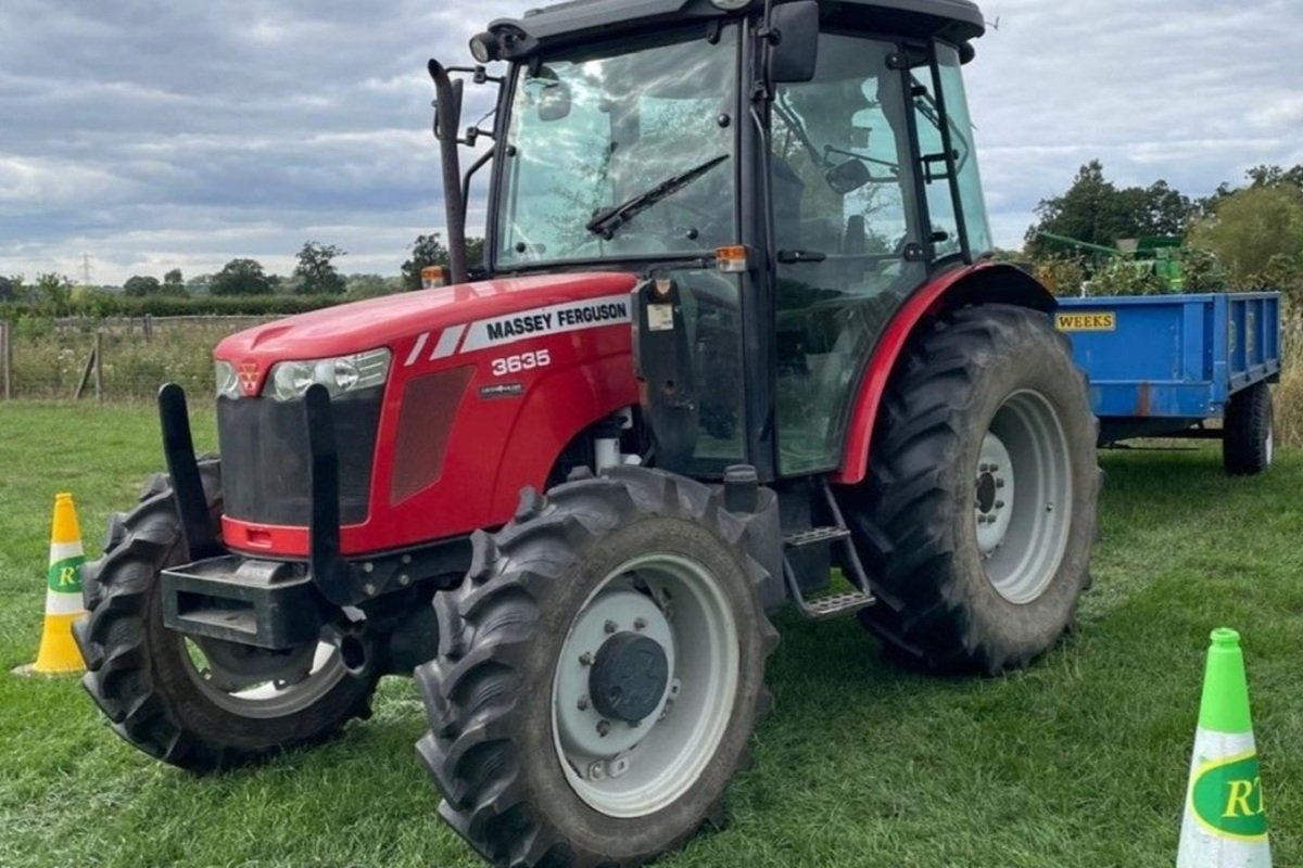 One Day Tractor Driving Course For Two - Wiltshire Driving Experience 1