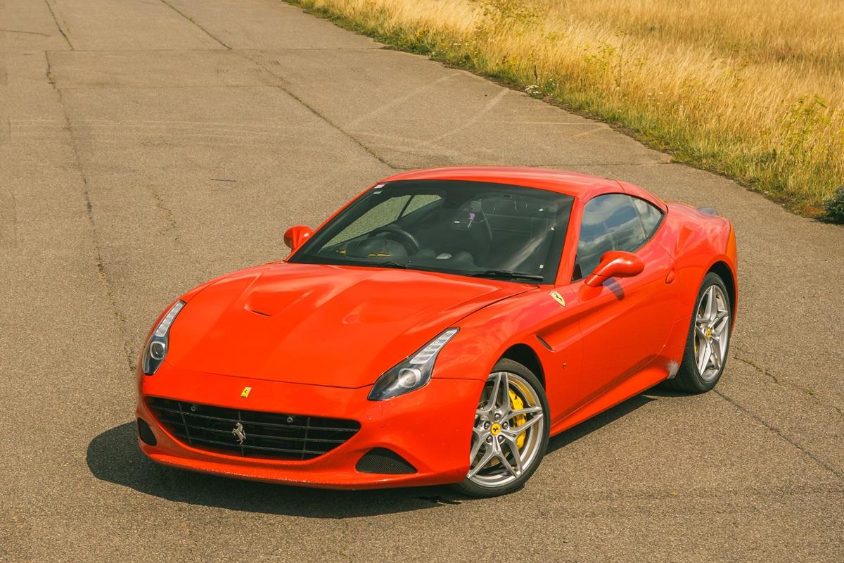 Platinum Supercar Driving Thrill - 6 Cars Driving Experience 1