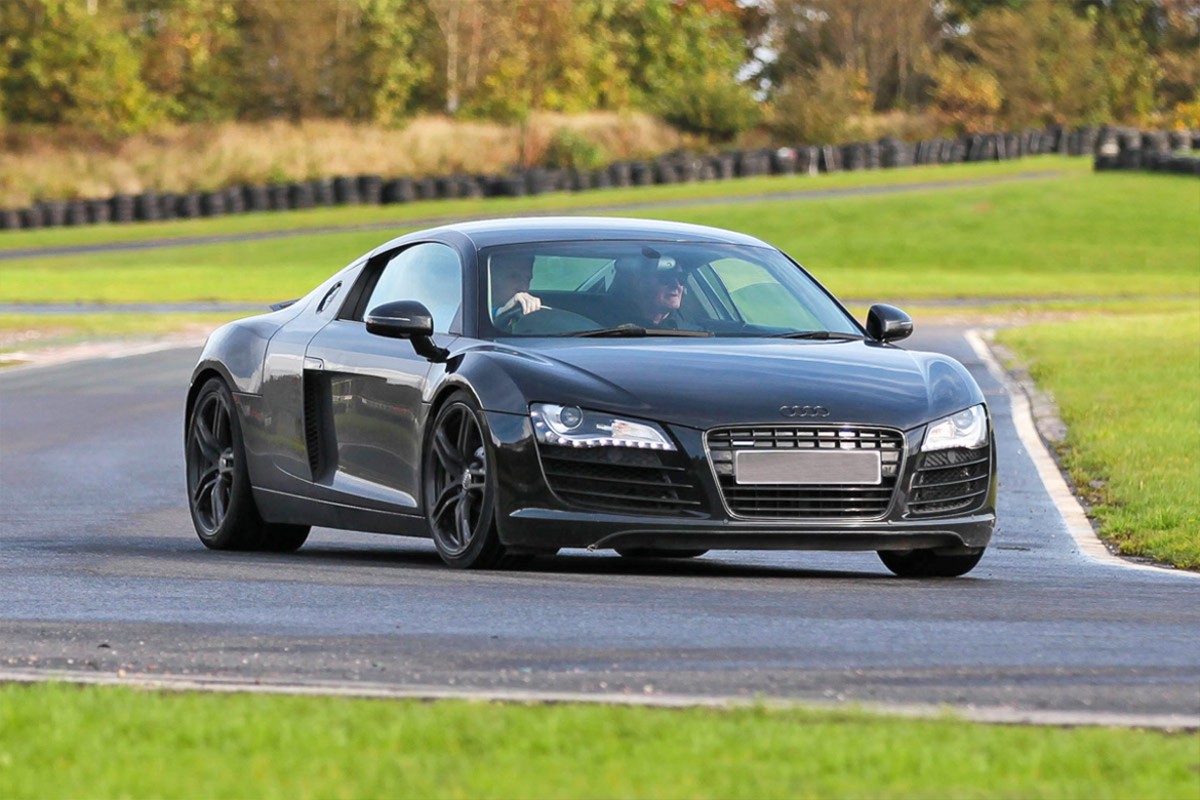 Supercar Drive at Castle Combe Experience from drivingexperience.com