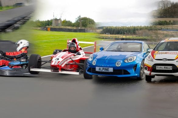 Ultimate Driving Experience, Knockhill Racing Circuit Driving Experience 1